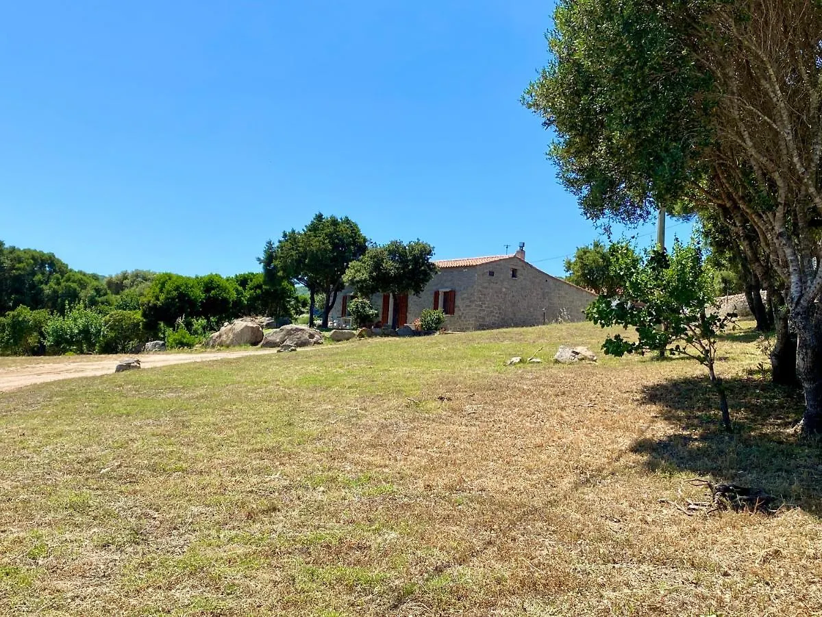 Appartamento Monolocale Val di Mela Santa Teresa di Gallura